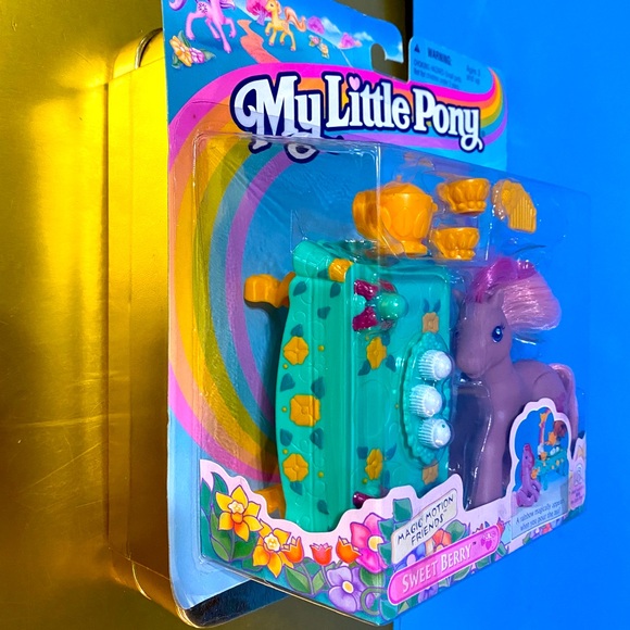 MY LITTLE PONY G2 VTG 1997 NWT MAGIC MOTION FRIENDS SWEET BERRY & ACCESS… - Picture 9 of 15